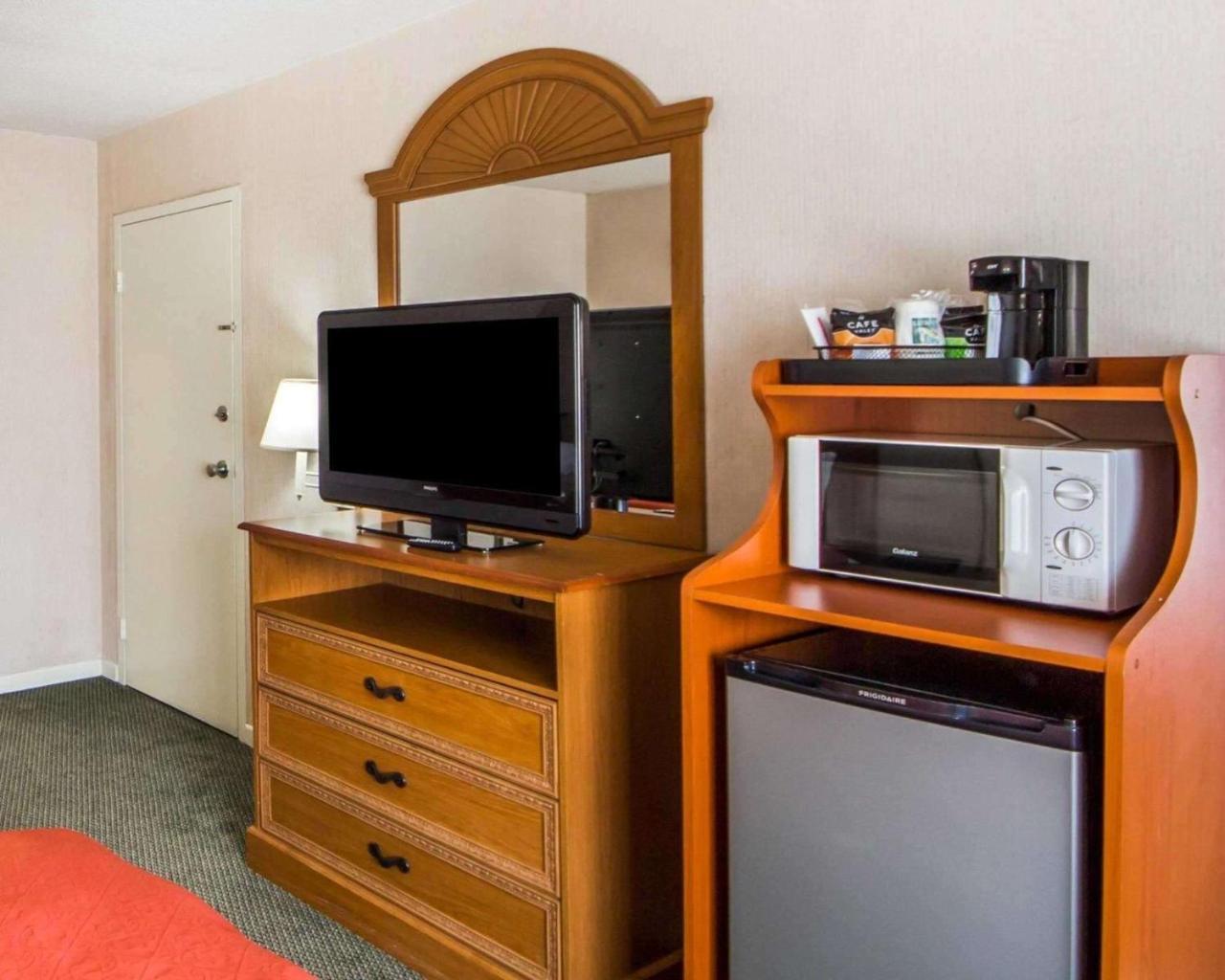 Quality Inn Ponca City Route 77 Bagian luar foto