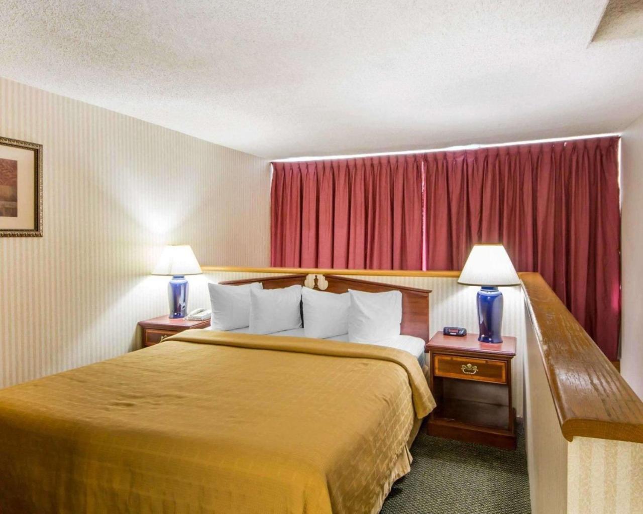 Quality Inn Ponca City Route 77 Bagian luar foto