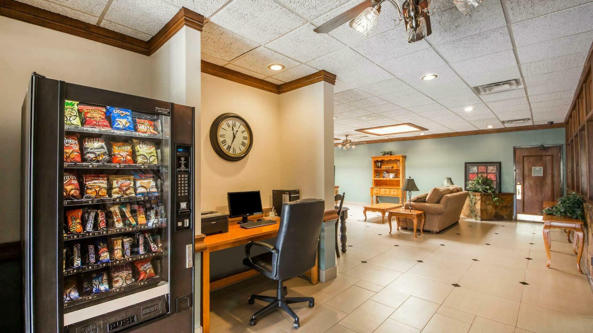 Quality Inn Ponca City Route 77 Bagian luar foto